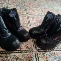 دو جفت کفش کار