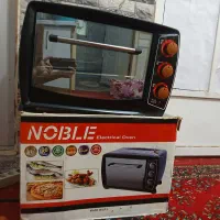 توستر نوبل ۶۰ لیتر در حد نو