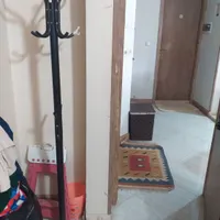 چوب لباسی ایستاده