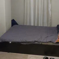 تختخواب یک و نیم نفره در حد نو