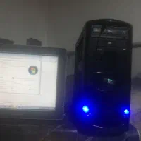 یک عدد رایانه رومیزی فقط کامپیوتربدون مانیتور