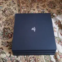 ps4 pro دو دسته اورجینال به همراه دیسک|کنسول، بازی ویدئویی و آنلاین|اسلامشهر, مطهری|دیوار