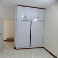 کمد دیواری بدون چهار چوب آهنی