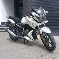 موتور آپاچی عروسک