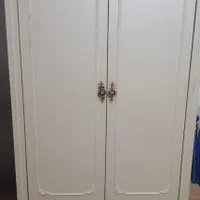 کمد دو درب MDF سفید با دو کشو و طراحی مدرن