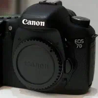دوربین عکاسی کنون 7D