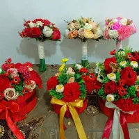دسته گل و باکس ماندگار|گل مصنوعی|اسلام‌‌آباد غرب, |دیوار