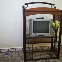 میز تلویزیون وتلویزیون 21 اینچ الجی مدلCT-21Q31KEX