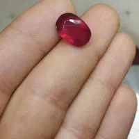 نگین یاقوت سرخ معدنی و آماتیس