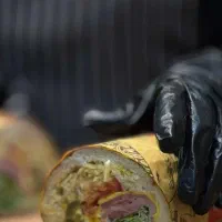 جذب نیرو جهت تولید ساندویچ سرد