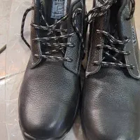 کفش ایمنی|کیف، کفش، کمربند|اهواز, شهرک صنعتی شماره 4|دیوار