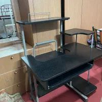 میز کامپیوتر رنگ ذغالی