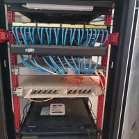 نصب و راه اندازی دوربین-دزدگیر-درب اتوماتیک|خدمات پیشه و مهارت|اراک, |دیوار