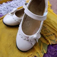 کفش دخترانه طبی