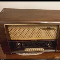 رادیو لامپی قدیمی لوپتا مدل ونوس FM دار|کلکسیون اشیاء عتیقه|تهران, آبشار تهران (دریاچه)|دیوار