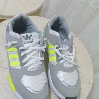 کفش ورزشی ۴۳|کیف، کفش، کمربند|امام, |دیوار