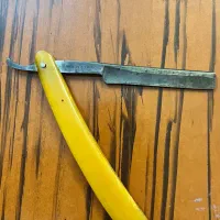 تیغ اصلاح آنتیک آلمانی|کلکسیون اشیاء عتیقه|اصفهان, برازنده|دیوار