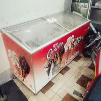 یخچال بستنی