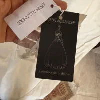 لباس عروس پیوگان|لباس|تهران, فرمانیه|دیوار