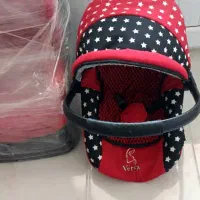 کریر|تخت و صندلی بچه|پردیس, فاز ۱۱|دیوار