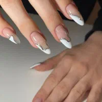 تخفیف ویژه کاشت ناخن/ترمیم ناخن|خدمات زیبایی و سلامت|شیراز, فرگاز|دیوار