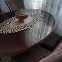 میز غذاخوری