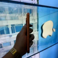 ایفون 17pro max -zaa-256 بدون نقطه|موبایل|اصفهان, چرخاب|دیوار