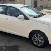 جک j4 سفید ۱۴۰۲ درحد|خودرو سواری و وانت|تهران, طرشت|دیوار