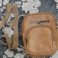 پادری خوش رنگ