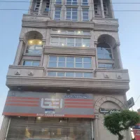 واحد اداری  ۱۰۰متری سند تکبرگ هشتگرد