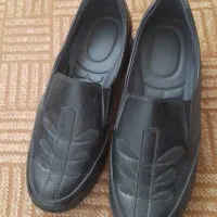 کفش طبی زنانه سایز ۴۰ دارای پد مناسب خار پاشنه