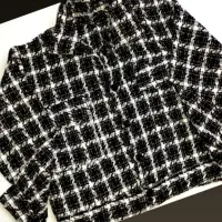 کت تک|لباس|اهواز, زیتون کارگری|دیوار