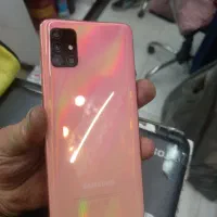 سامسونگ a51 مشابه اکبند بسیار تمیز