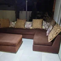 مبل راحتی پنج نفره با میز وسط
