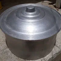 دیگ ۳۸ تا ۴۰ نفره
