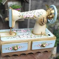 خیاط دوزنده لباس زنانه|لباس|فولادشهر, مسکن مهر فولادشهر|دیوار