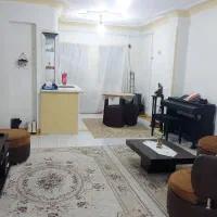 رهن ۸۰ متر واحد مسکونی طبقه دوم گلسار