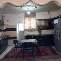 خانه ویلاییدر مرکز شهر خلخال همکف حیاط دار|اجارهٔ کوتاهمدت آپارتمان و سوئیت|خلخال, |دیوار