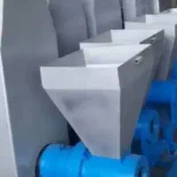 استخدام نیروی کار تولیدی آقا حقوق بالا