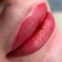 مدل شیدینگ لب و میکروبلیدینگ ابرو