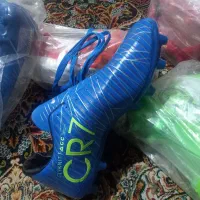 کفش استوک فوتبال سایز ۴۰ تا ۴۴