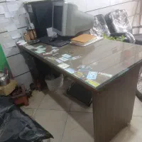 فروش میز صندلی مدیریت و تابلو ال ای دی|مبلمان اداری|قزوین, |دیوار