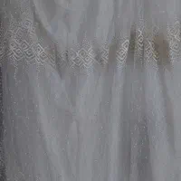 پرده درحد جنس تورطرح دارباآسترعرض۱۳۳طول۳متر