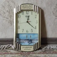 ساعت دیواری سالم و تمیز