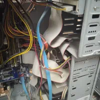 فروش کامپیوتر و مانیتور قدیمی همراه کیبورد قدیمی|رایانه رومیزی|زنجان, |دیوار