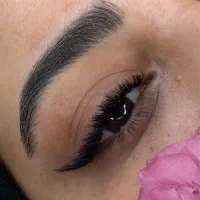 اکستنشن مژه حرفه ای با تخفیف ویژه