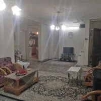 آپارتمان-همکف-100-متر-72-متر-حیاط-اختصاصی