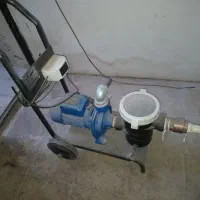 جاروبرقی استخر