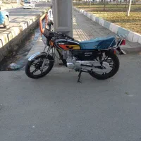 موتور سیکلت همتاز کویر پرواز