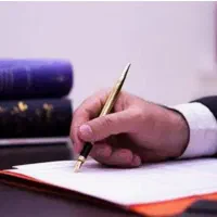 وکیل پایه یک دادگستری  تهران مشاوره حقوقی رایگان